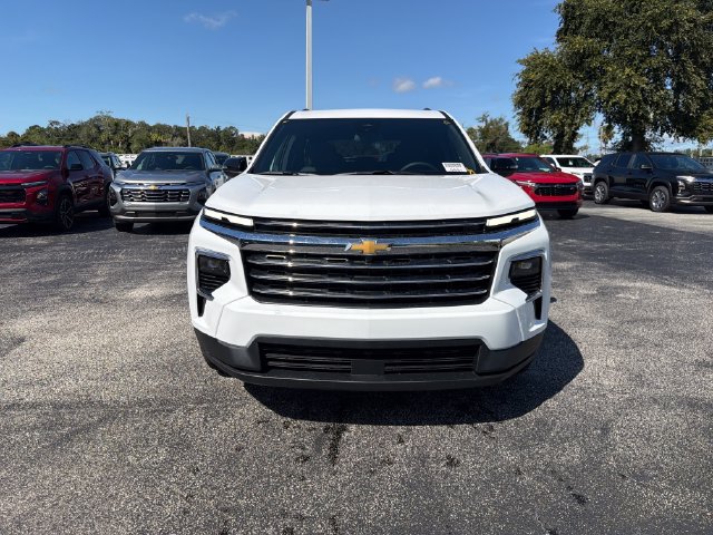 New 2027 Chevrolet Traverse LT w/ LPO, Floor Liner Package FWD image 18