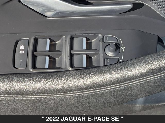 Used 2022 Jaguar E-PACE SE AWD/4WD image 12
