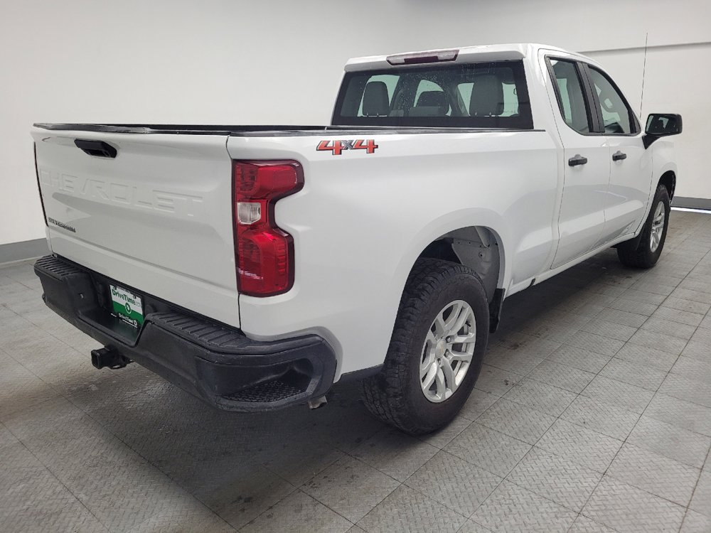 Used 2019 Chevrolet Silverado 1500 W/T w/ Z71 Off-Road Package AWD/4WD image 9