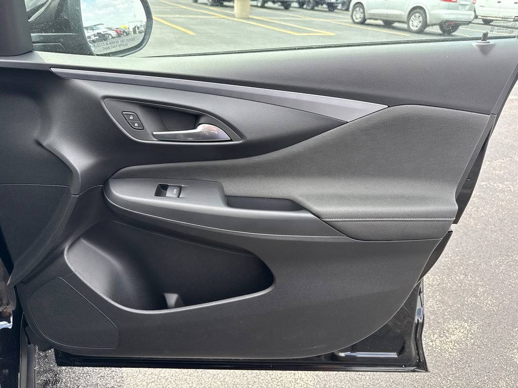 New 2026 Buick Envista Preferred FWD image 34