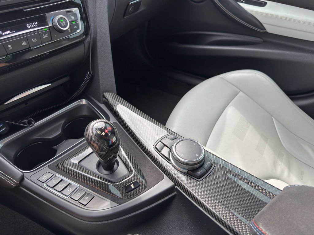 Used 2016 BMW M3 RWD image 51
