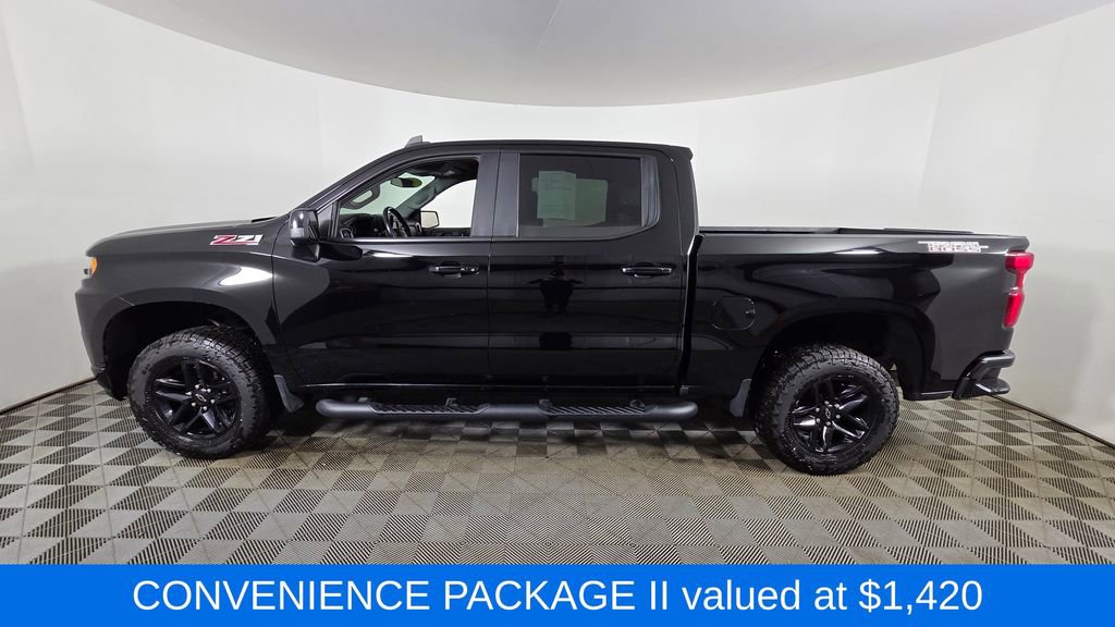 Used 2020 Chevrolet Silverado 1500 LT Trail Boss w/ Midnight Edition image 5