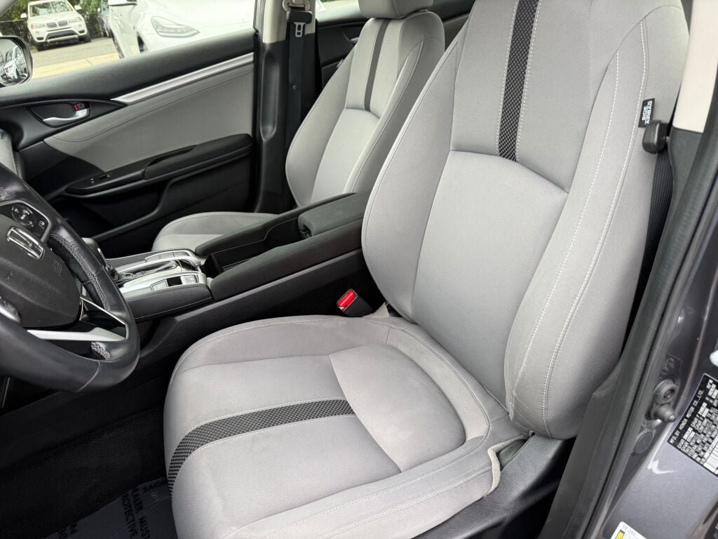 Used 2019 Honda Civic EX image 10
