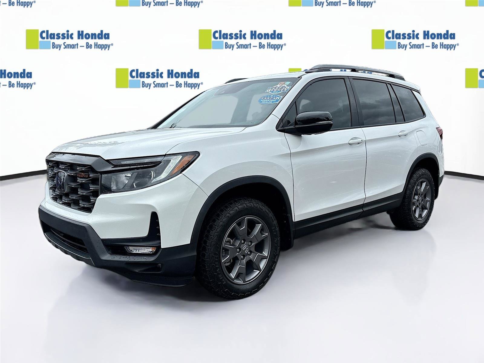 Certified 2024 Honda Passport TrailSport image 3