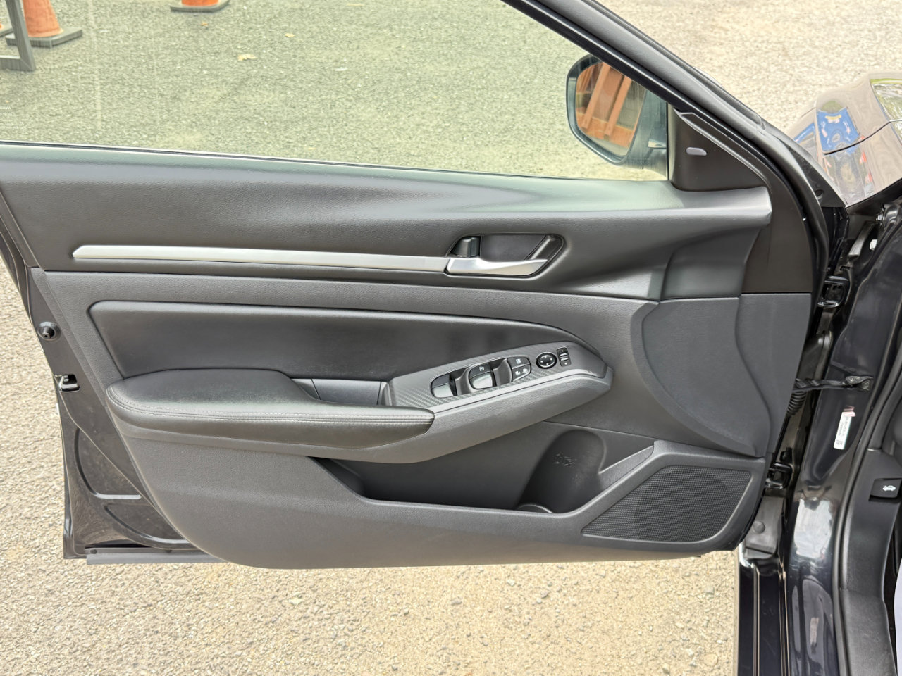 Used 2022 Nissan Altima 2.5 SV image 15