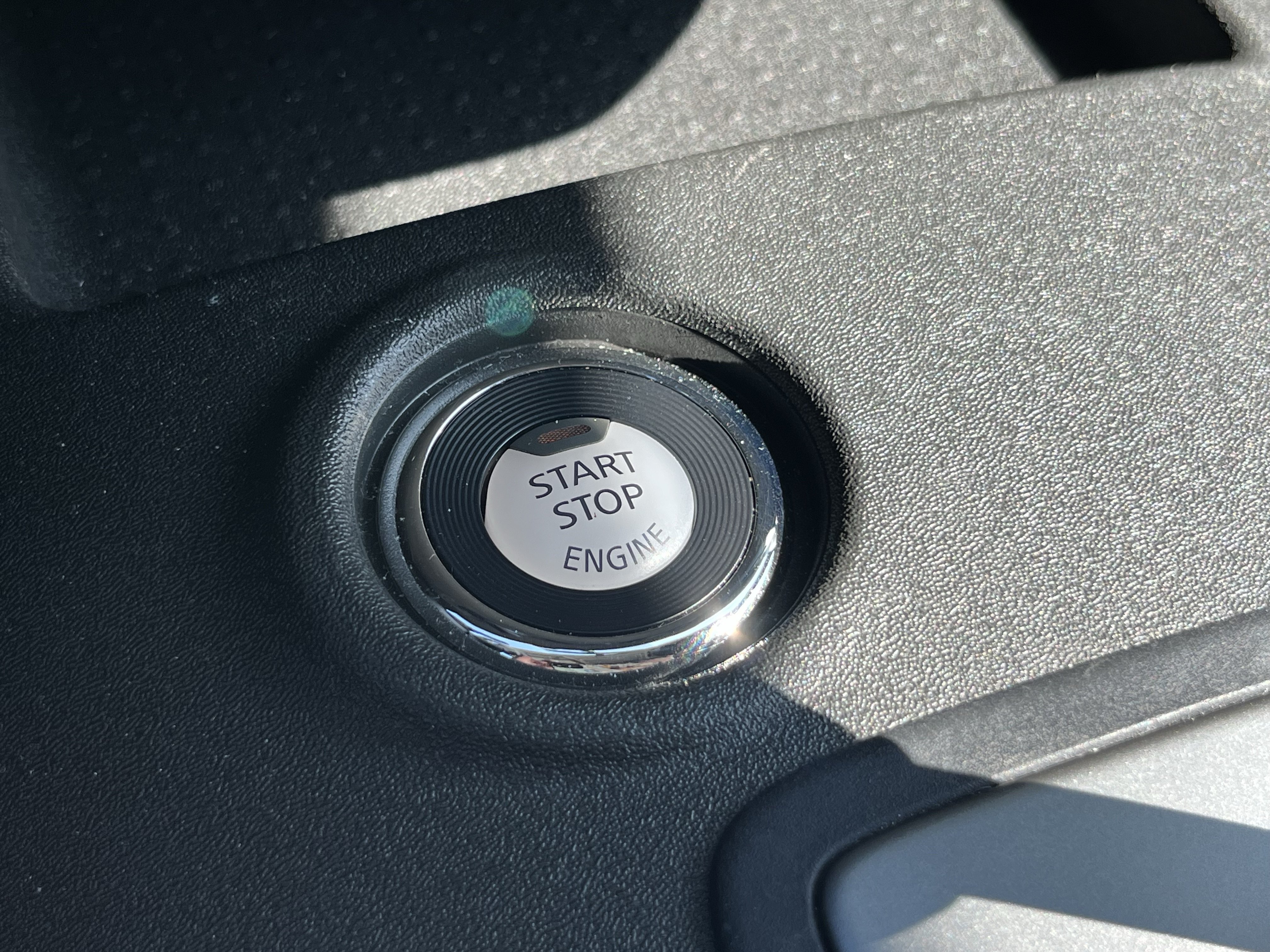 Used 2021 Nissan Frontier SV AWD/4WD image 36
