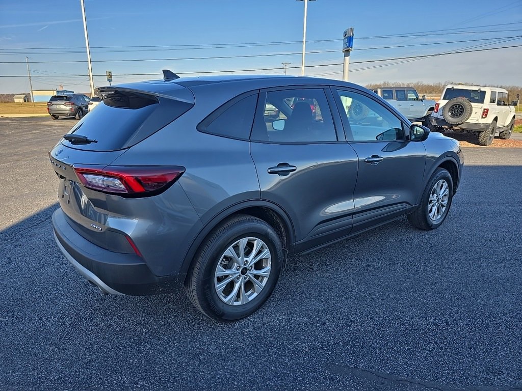 Used 2025 Ford Escape Active image 8