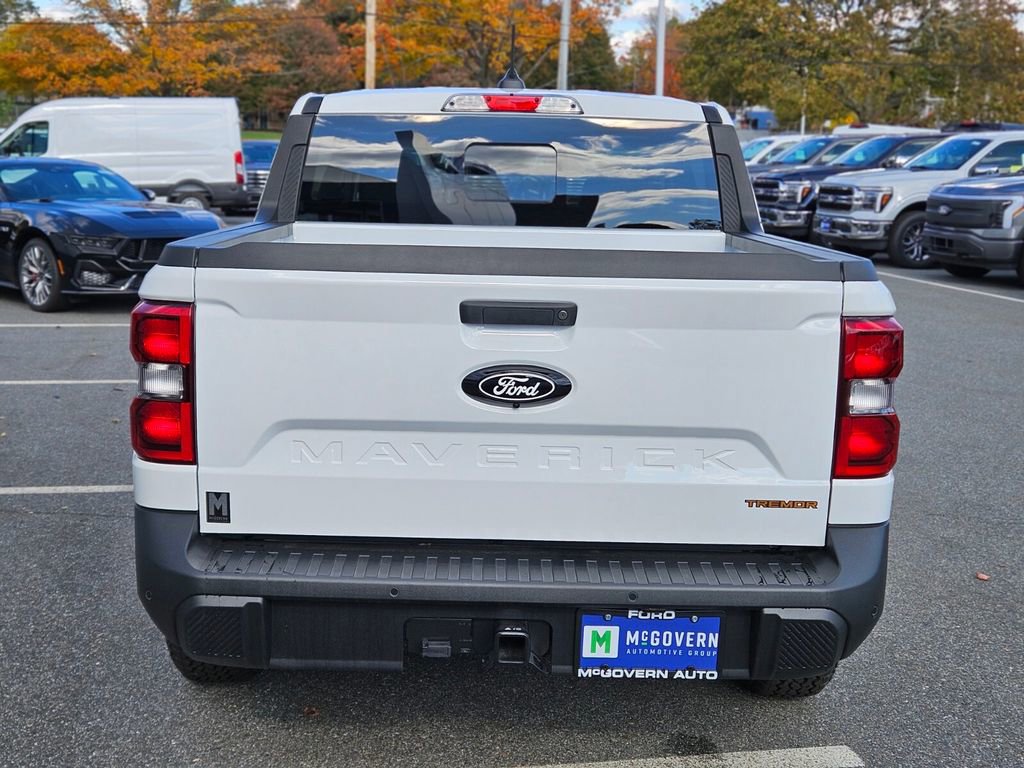 New 2025 Ford Maverick Tremor image 4