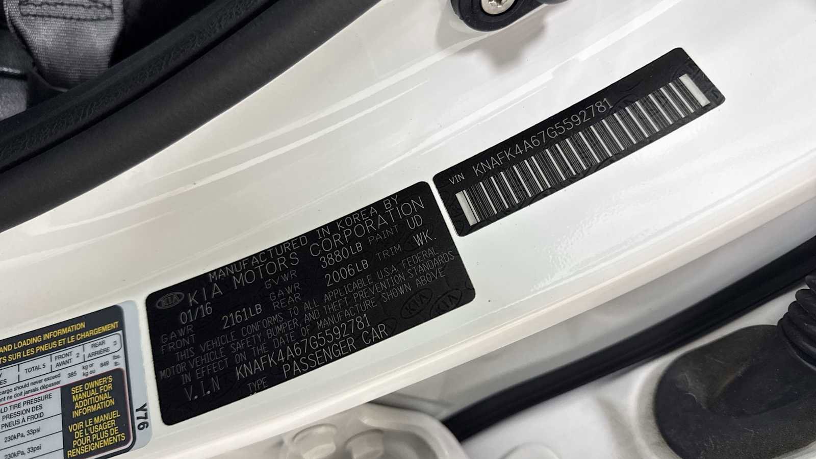 Used 2016 Kia Forte LX image 11