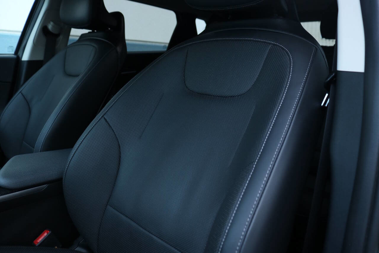 Used 2023 Kia EV6 Wind w/ Wind Technology Package image 38