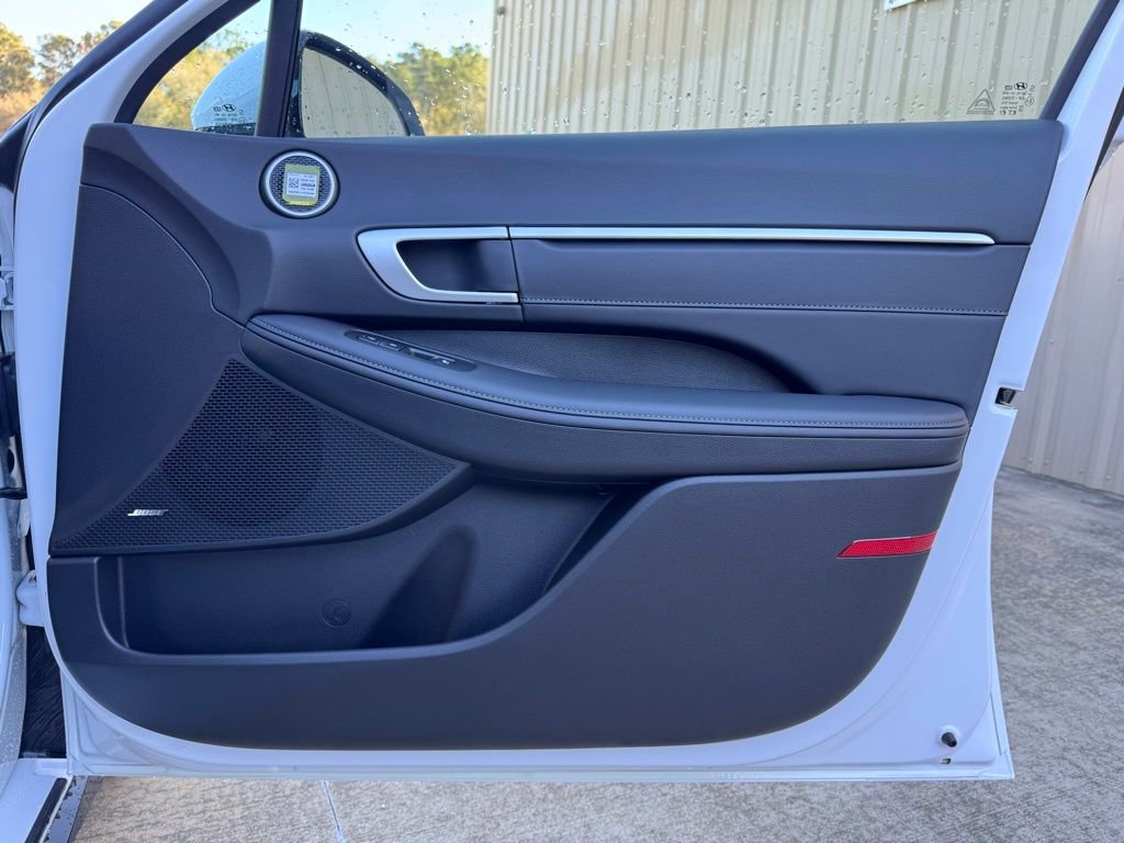 New 2026 Hyundai Sonata Limited image 23