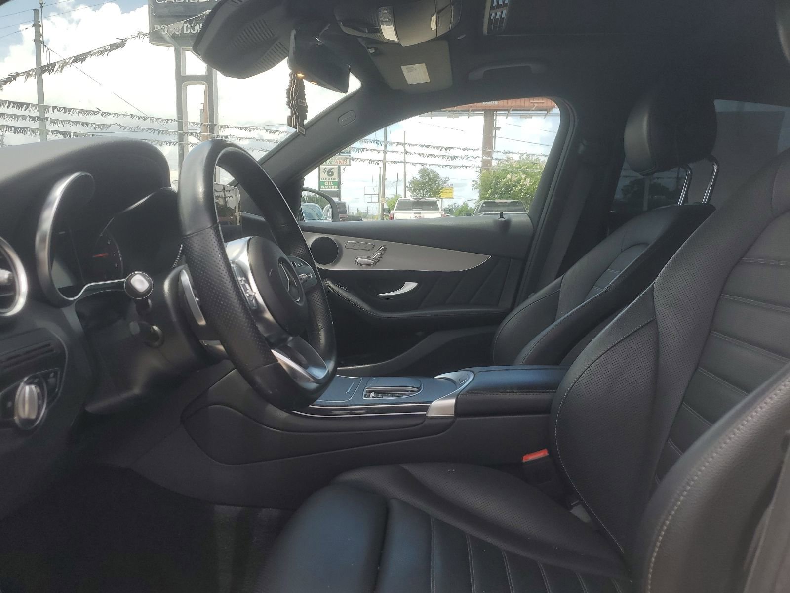 Used 2021 Mercedes-Benz GLC 300 4MATIC Coupe image 8