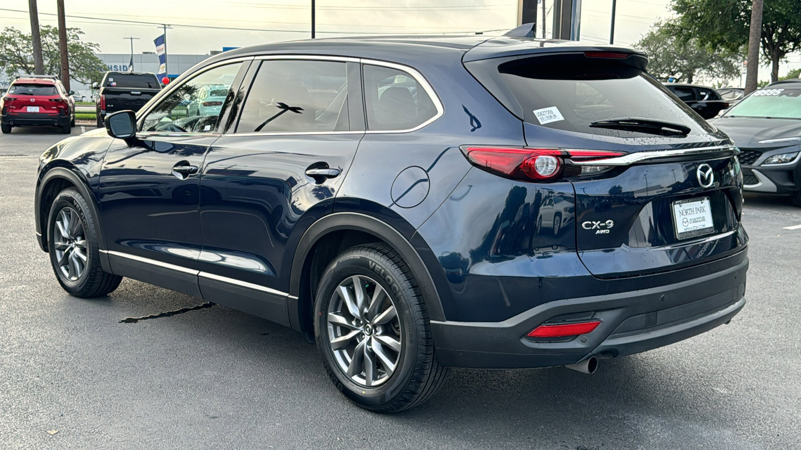 Certified 2022 MAZDA CX-9 Touring w/ Touring Premium Package AWD/4WD image 5