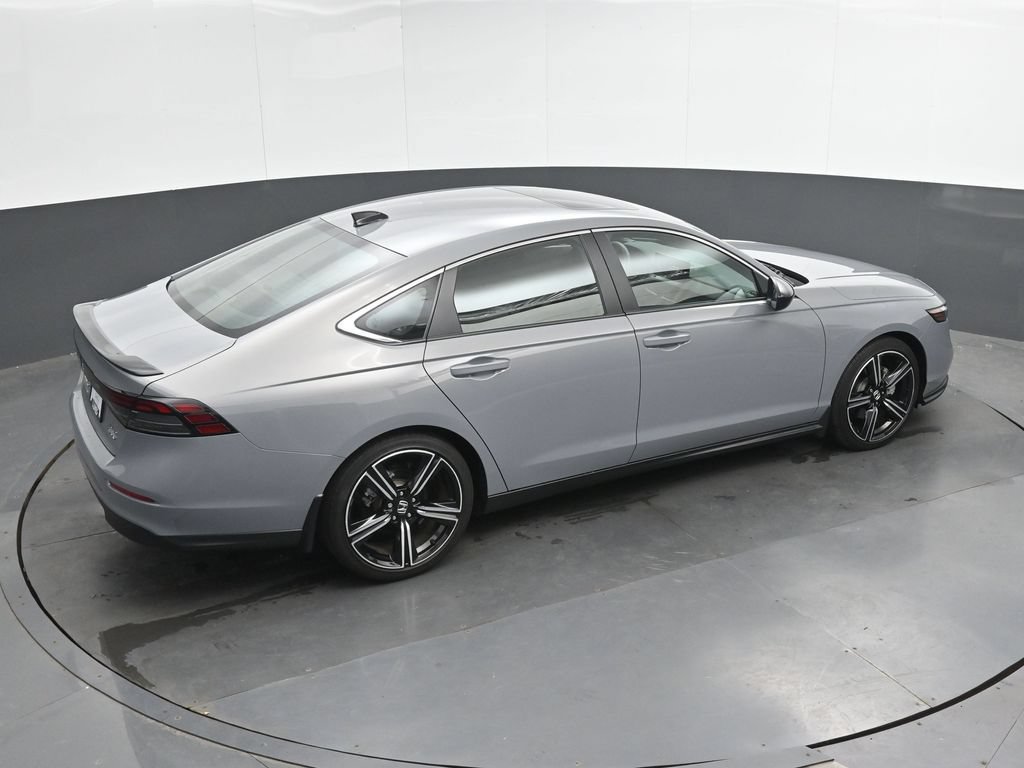 Used 2024 Honda Accord Sport image 24