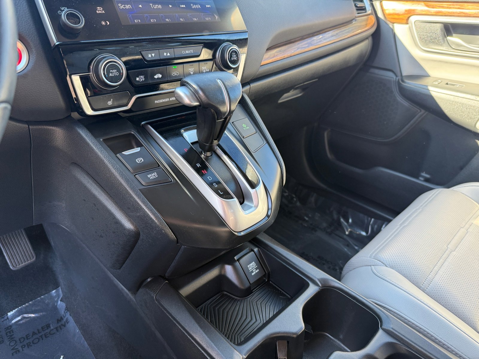 Used 2018 Honda CR-V Touring image 13