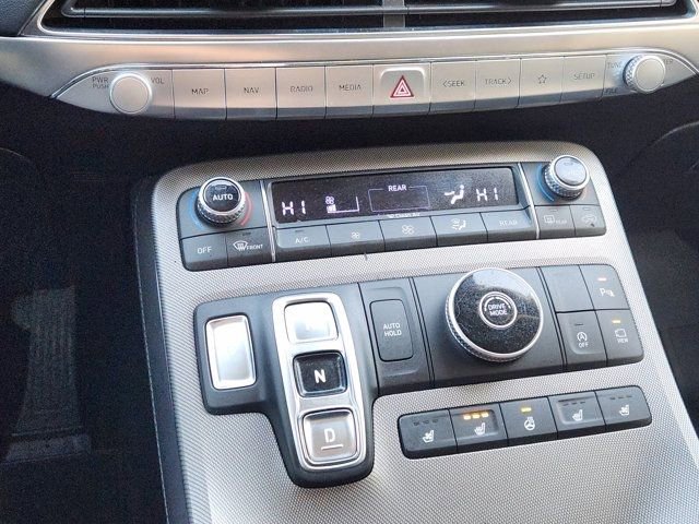 Used 2021 Hyundai Palisade Limited image 21