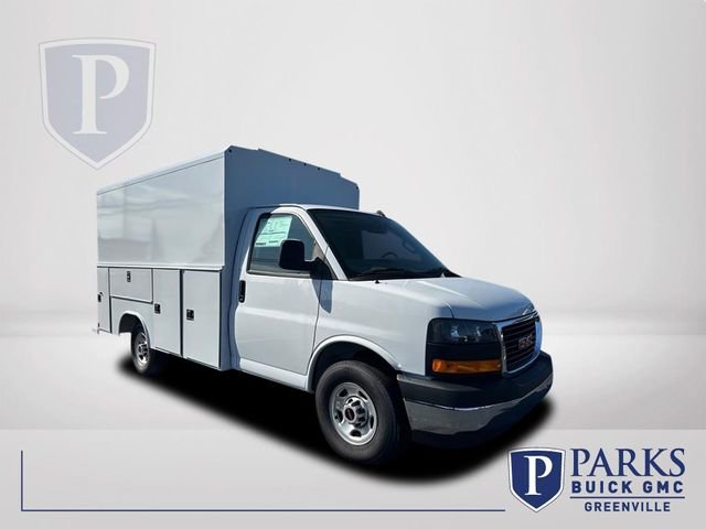 New 2025 GMC Savana 3500 w/ Power Convenience Package