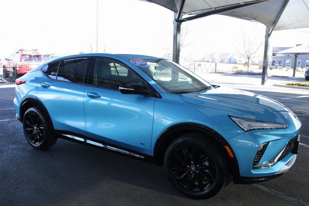 Used 2025 Buick Envista Sport Touring w/ Convenience II Package image 21