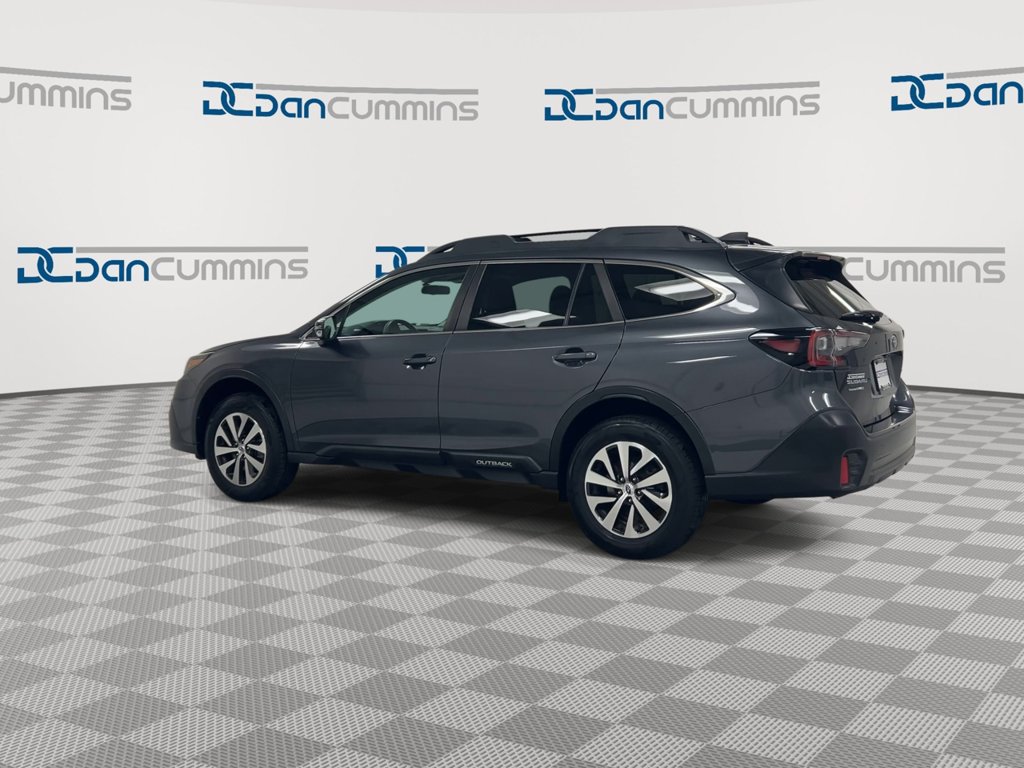 Used 2021 Subaru Outback Premium AWD/4WD image 6