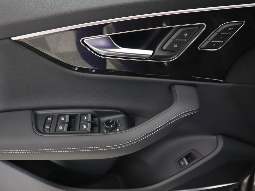 Used 2026 Audi Q7 3.0T Premium Plus w/ Premium Plus Package image 27