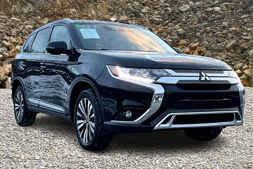 Used 2020 Mitsubishi Outlander SE image 10