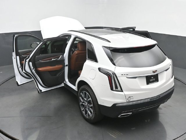 New 2026 Cadillac XT5 Sport AWD/4WD image 64