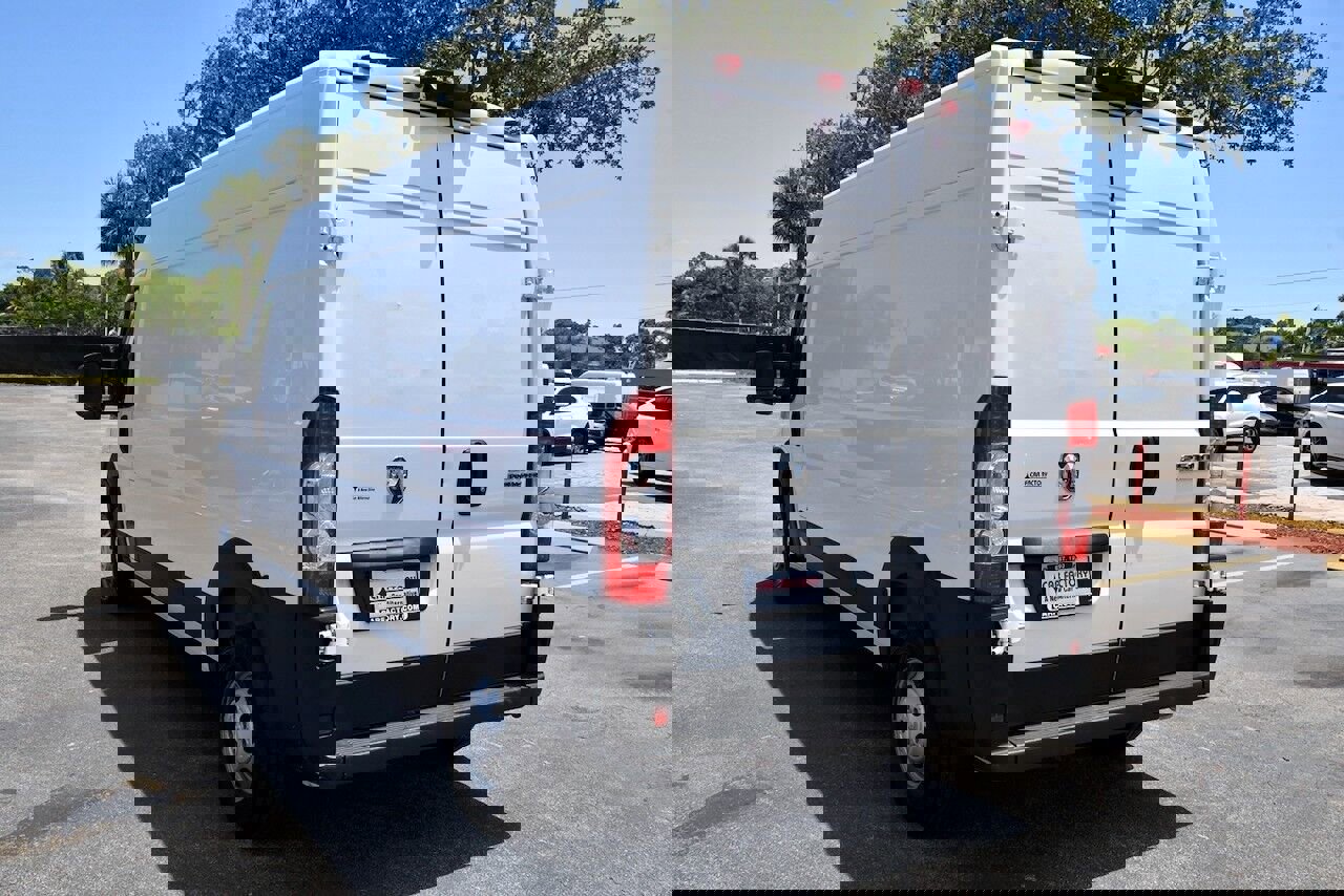 Used 2023 RAM ProMaster 2500 image 4