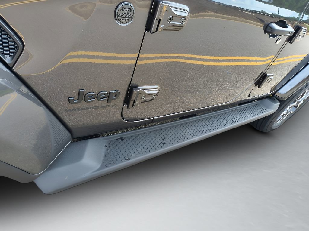 New 2025 Jeep Wrangler Sahara image 36