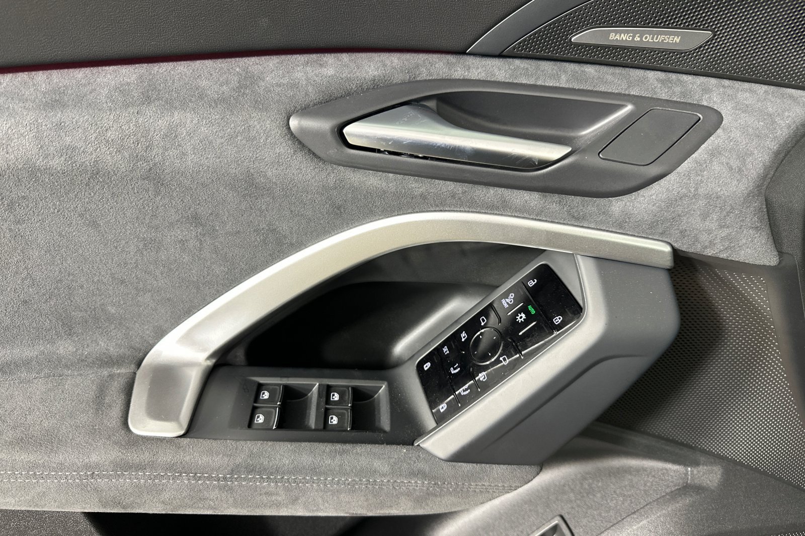 New 2026 Audi SQ5 Premium Plus AWD/4WD image 10