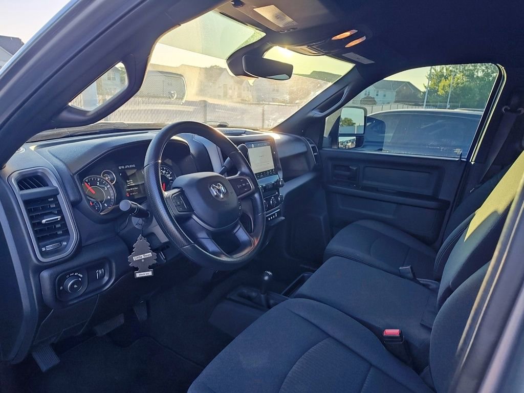 Used 2023 RAM 3500 Tradesman AWD/4WD image 9