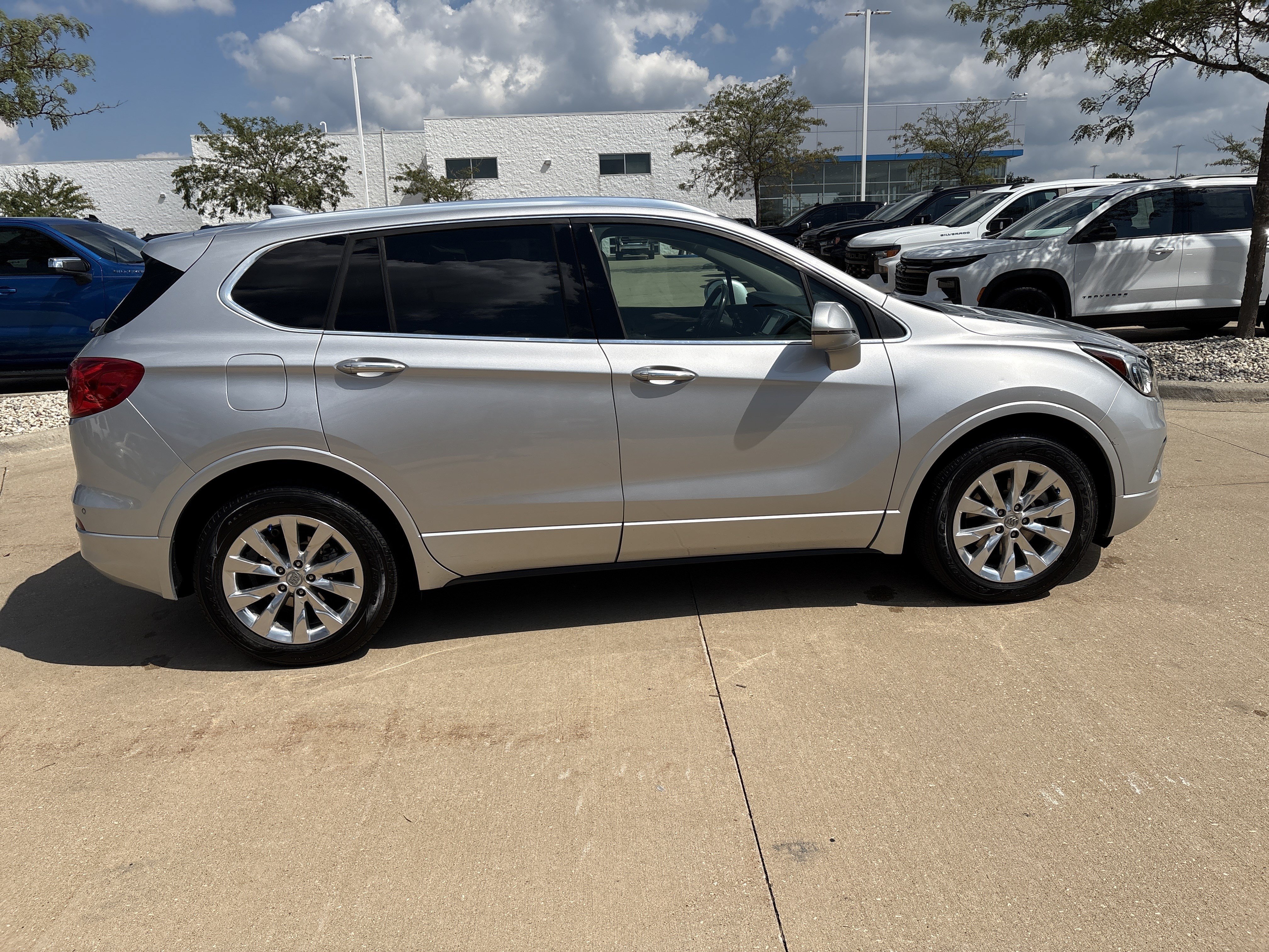 Used 2017 Buick Envision Essence FWD image 8