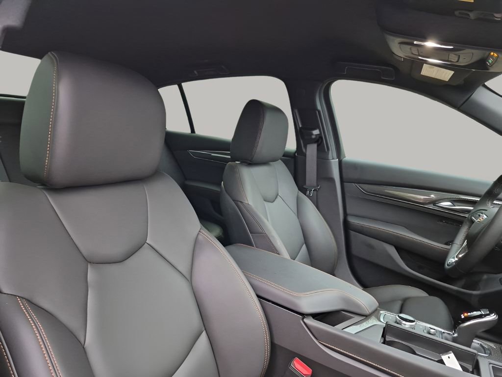 New 2026 Cadillac CT5 V image 15