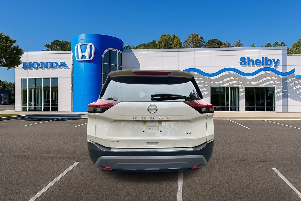 Used 2023 Nissan Rogue SV image 7