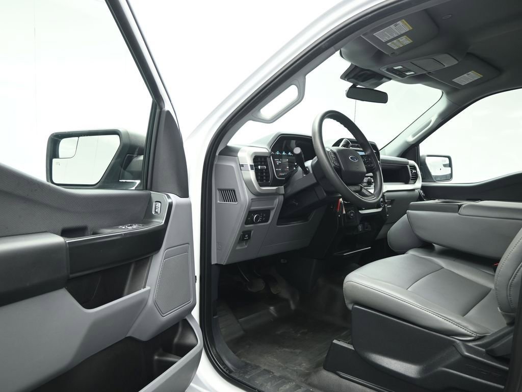 Certified 2022 Ford F150 XL w/ Equipment Group 101A High image 9