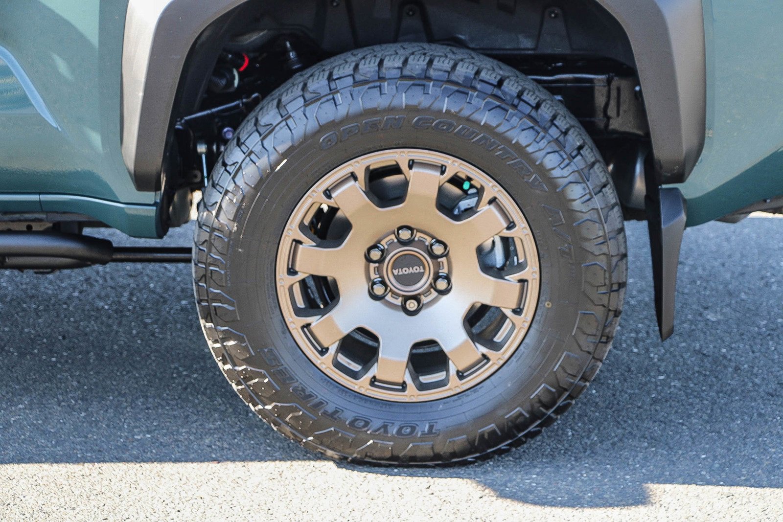 Used 2025 Toyota 4Runner Trailhunter image 10