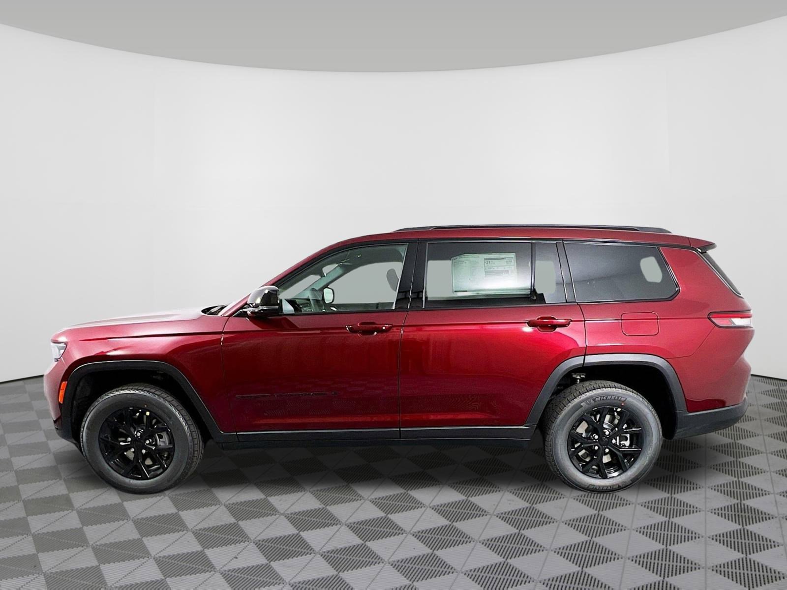 New 2025 Jeep Grand Cherokee L Altitude image 30