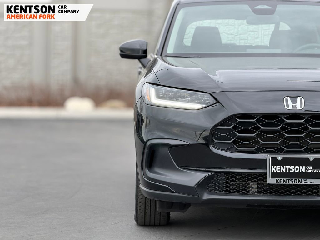 Used 2025 Honda HR-V LX image 14