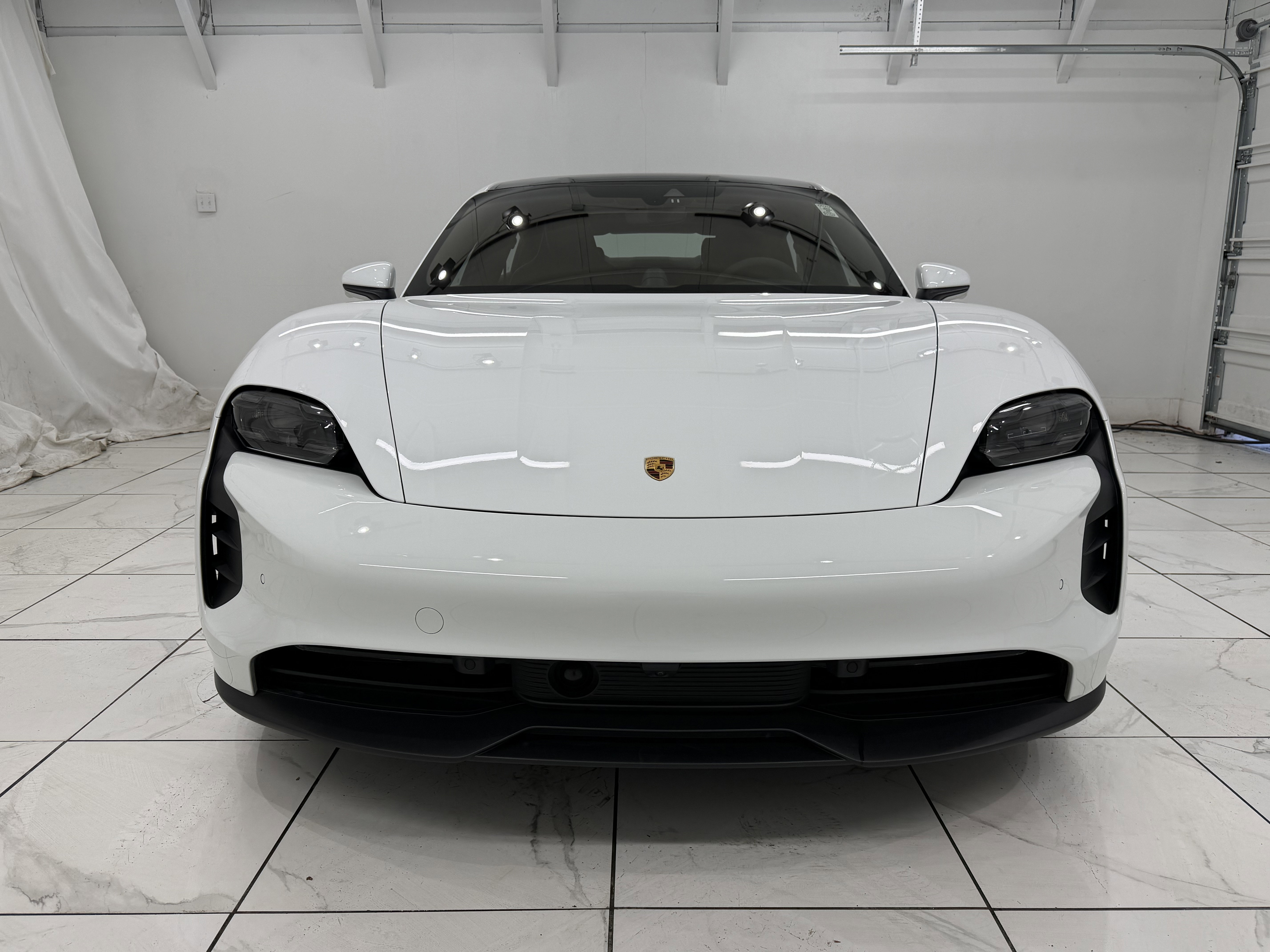 Certified 2024 Porsche Taycan GTS image 9