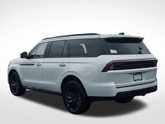 New 2026 Lincoln Navigator Reserve w/ Jet Appearance Package image 8