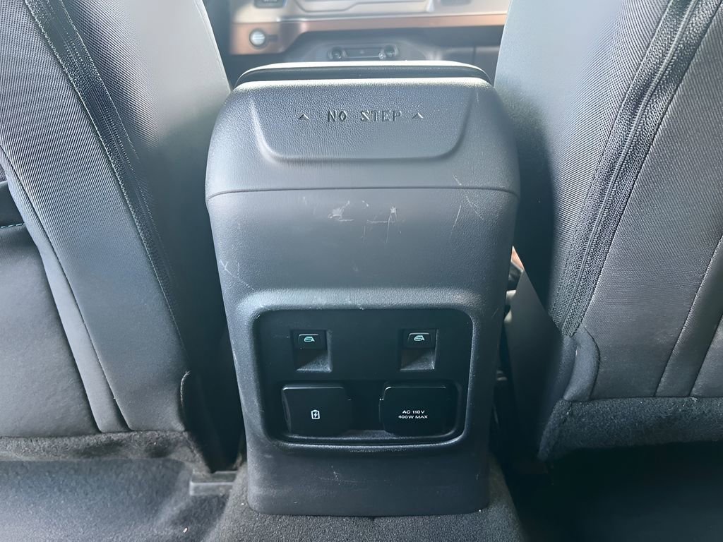 Used 2023 Ford Bronco Outer Banks image 19