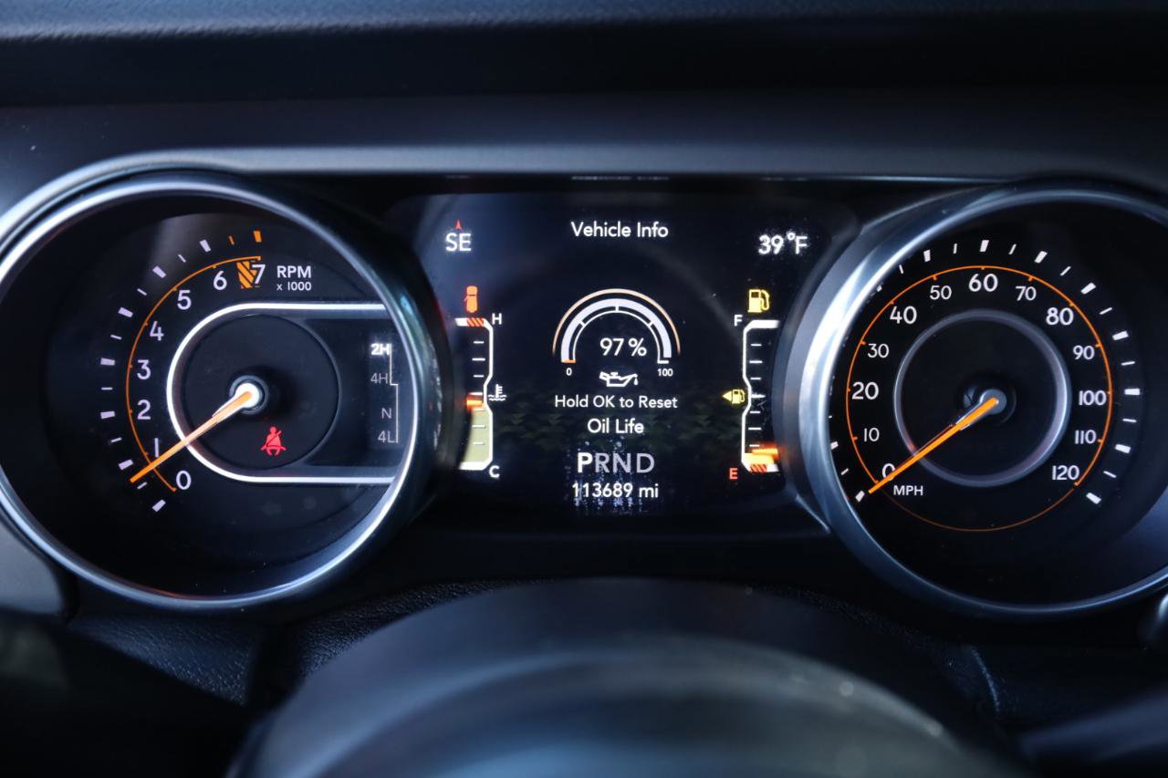 Used 2018 Jeep Wrangler Unlimited Sport S image 32