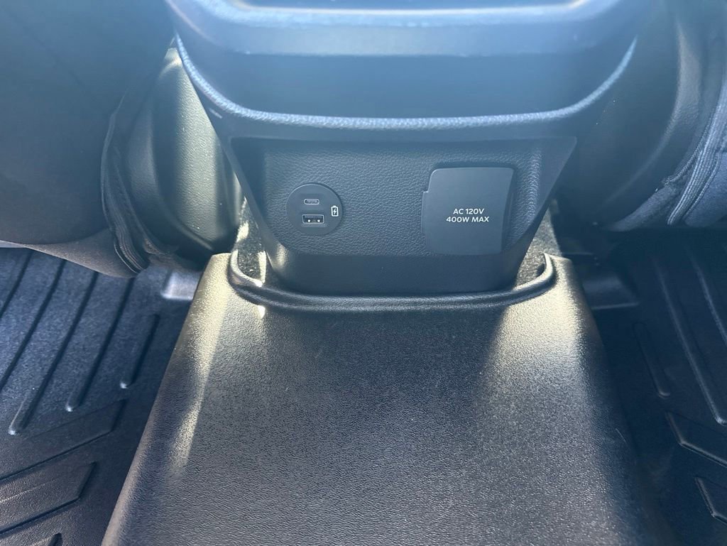Used 2024 Ford Ranger XLT w/ Technology Package AWD/4WD image 19