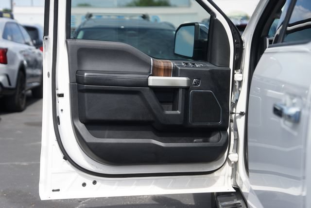 Used 2017 Ford F150 Lariat w/ Equipment Group 502A Luxury RWD image 31