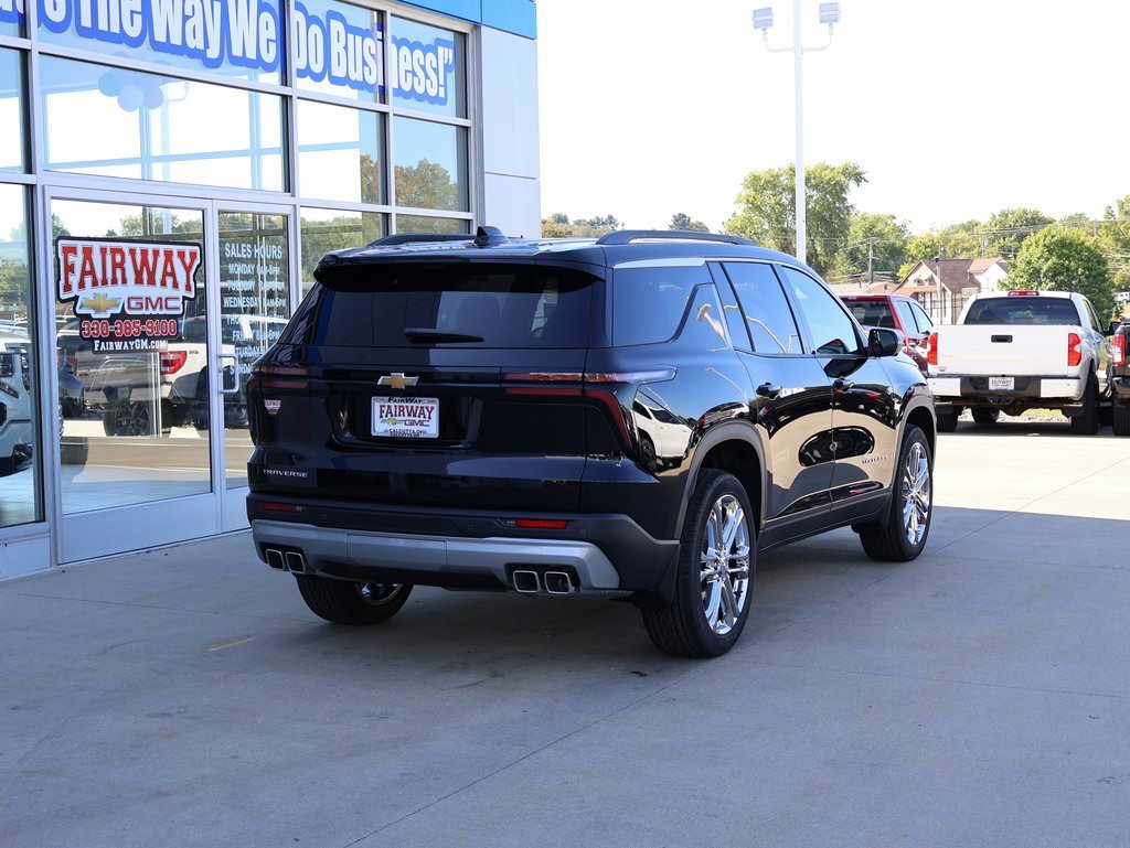 New 2026 Chevrolet Traverse LT w/ Driver Confidence Package image 3