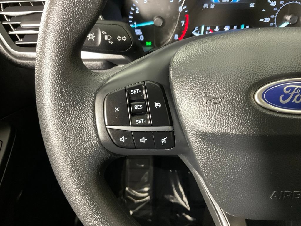 Used 2020 Ford Escape SE FWD image 23