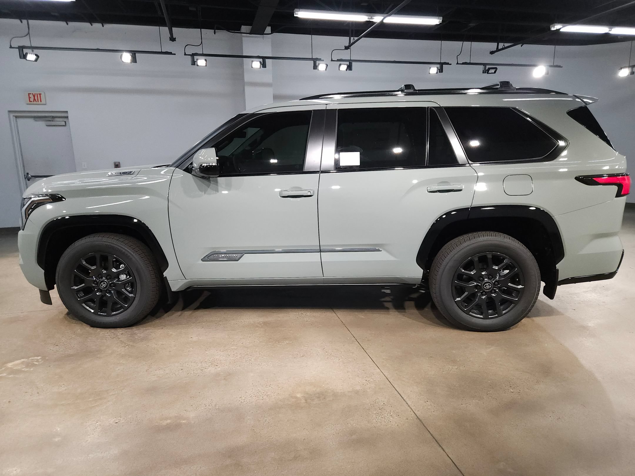 New 2026 Toyota Sequoia Platinum AWD/4WD image 4