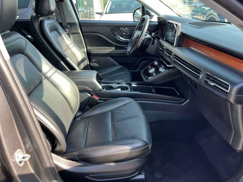 Used 2022 Lincoln Corsair Reserve w/ Elements Package AWD/4WD image 12