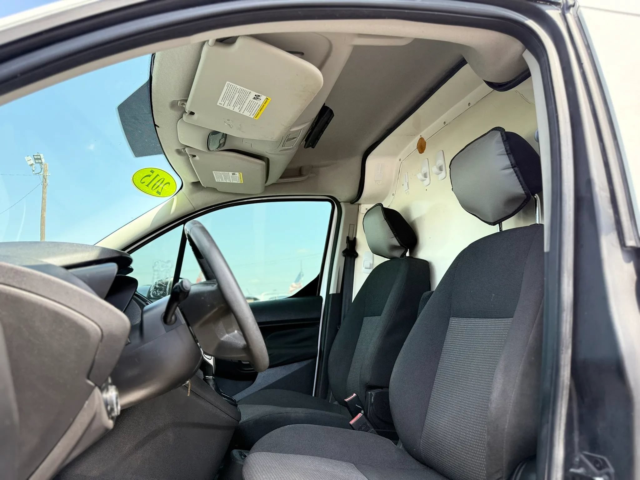Used 2015 Ford Transit Connect XL FWD image 19