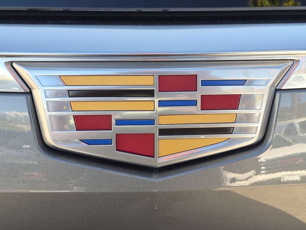 Certified 2022 Cadillac Escalade Premium Luxury RWD image 25
