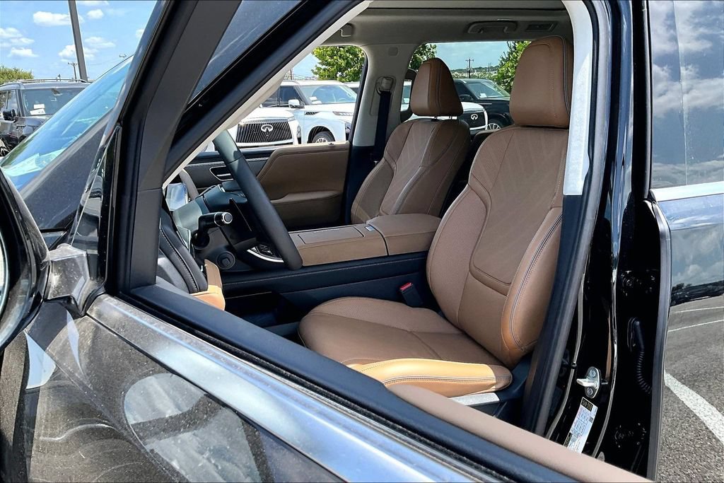 New 2027 INFINITI QX80 Luxe RWD image 13